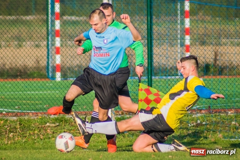 Zdjęcie w galerii na portalu naszraciborz.pl: B klasa. W Zabełkowie strzelali w końcówkach wiadomości z regionu