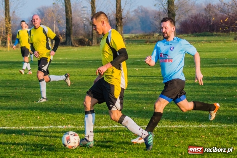 Zdjęcie w galerii na portalu naszraciborz.pl: B klasa. W Zabełkowie strzelali w końcówkach wiadomości z regionu