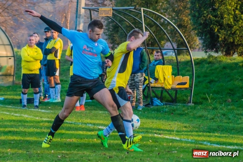 Zdjęcie w galerii na portalu naszraciborz.pl: B klasa. W Zabełkowie strzelali w końcówkach wiadomości z regionu