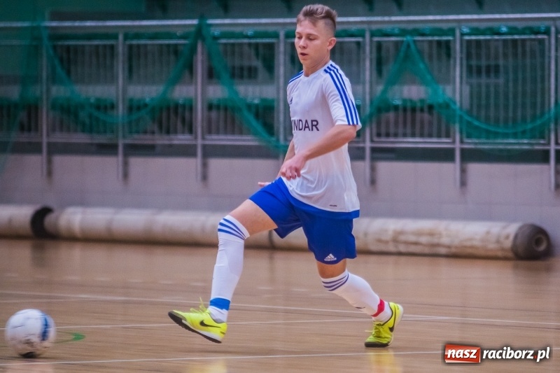 Zdjęcie w galerii na portalu naszraciborz.pl: Piłkarze halowi zainaugurowali nowy sezon wiadomości z regionu