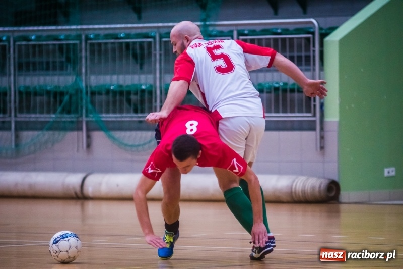 Zdjęcie w galerii na portalu naszraciborz.pl: Piłkarze halowi zainaugurowali nowy sezon wiadomości z regionu
