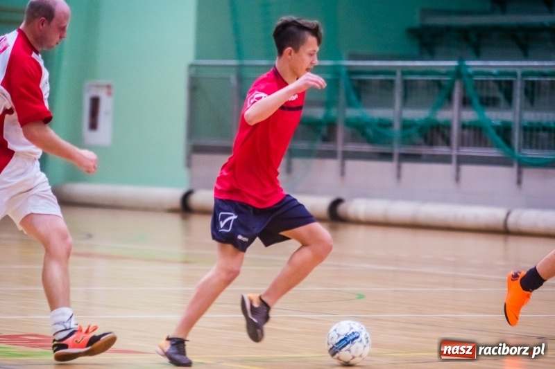 Zdjęcie w galerii na portalu naszraciborz.pl: Piłkarze halowi zainaugurowali nowy sezon wiadomości z regionu