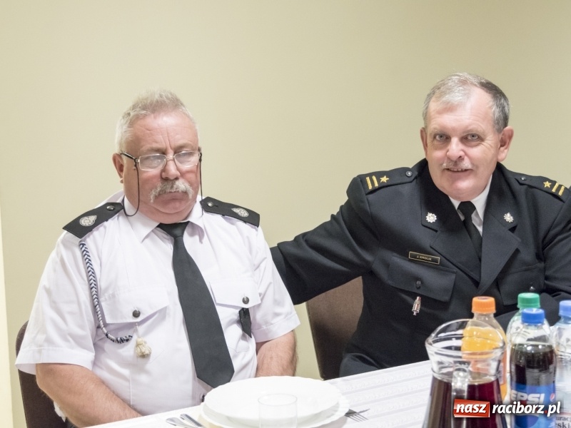 Zdjęcie w galerii na portalu naszraciborz.pl: Druhowie weterani spotkali się w Markowicach  wiadomości z regionu