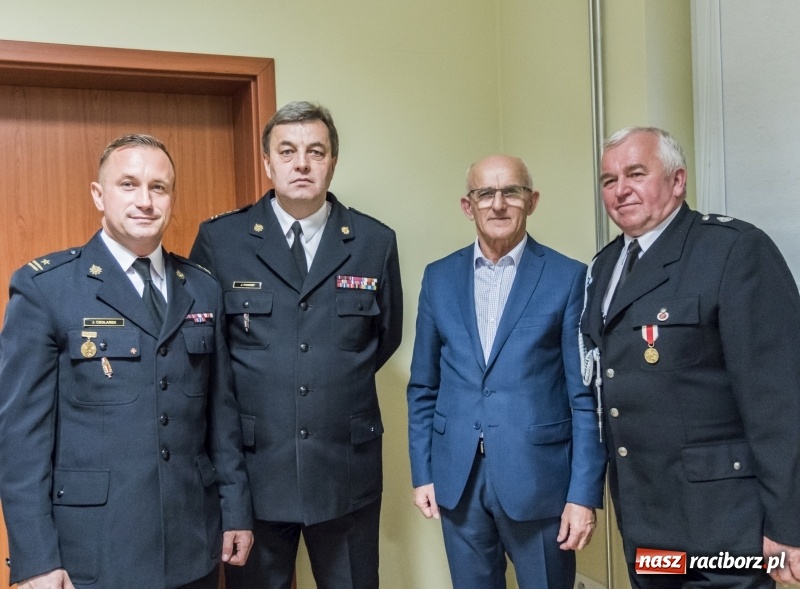 Zdjęcie w galerii na portalu naszraciborz.pl: Druhowie weterani spotkali się w Markowicach  wiadomości z regionu