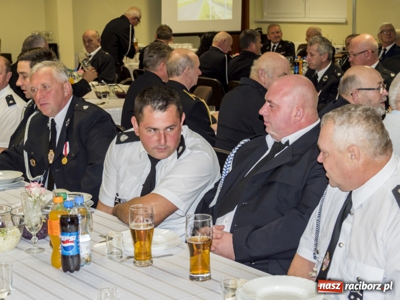 Zdjęcie w galerii na portalu naszraciborz.pl: Druhowie weterani spotkali się w Markowicach  wiadomości z regionu