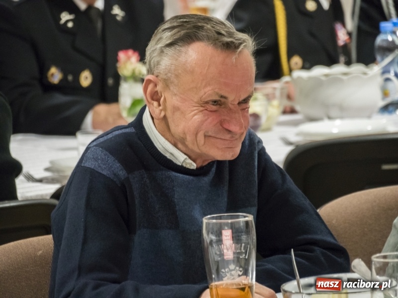 Zdjęcie w galerii na portalu naszraciborz.pl: Druhowie weterani spotkali się w Markowicach  wiadomości z regionu