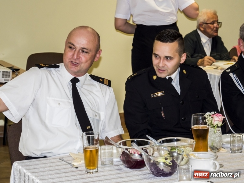 Zdjęcie w galerii na portalu naszraciborz.pl: Druhowie weterani spotkali się w Markowicach  wiadomości z regionu