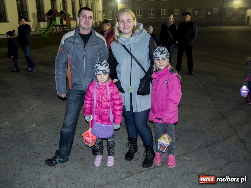 Zdjęcie w galerii na portalu naszraciborz.pl: Dziewięćset rogali na św. Marcina w Rudach  wiadomości z regionu