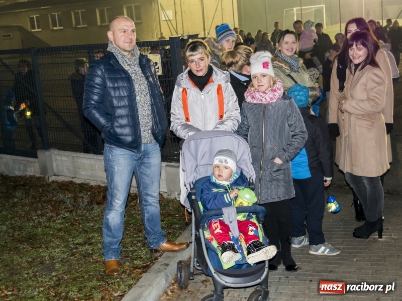 Zdjęcie w galerii na portalu naszraciborz.pl: Dziewięćset rogali na św. Marcina w Rudach  wiadomości z regionu