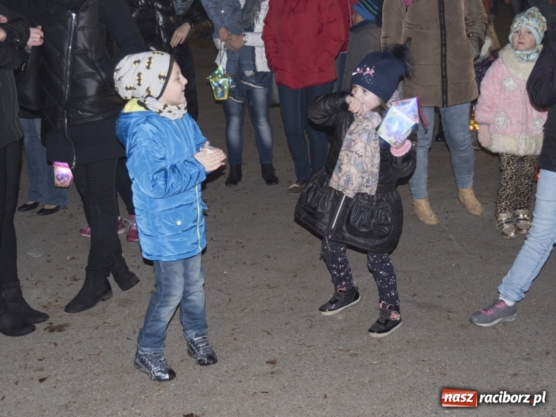 Zdjęcie w galerii na portalu naszraciborz.pl: Dziewięćset rogali na św. Marcina w Rudach  wiadomości z regionu