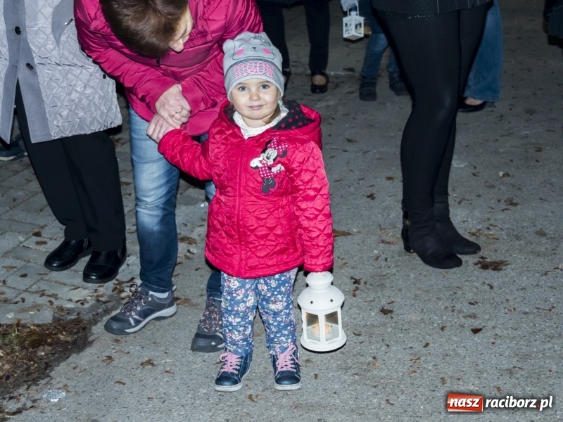 Zdjęcie w galerii na portalu naszraciborz.pl: Dziewięćset rogali na św. Marcina w Rudach  wiadomości z regionu