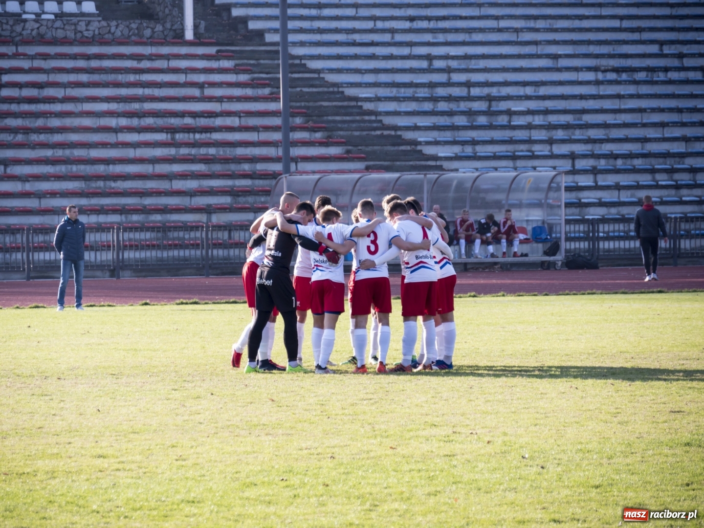 Zdjęcie w galerii na portalu naszraciborz.pl: Upragnione zwycięstwo raciborskiej Unii na zakończenie rundy jesiennej wiadomości z regionu