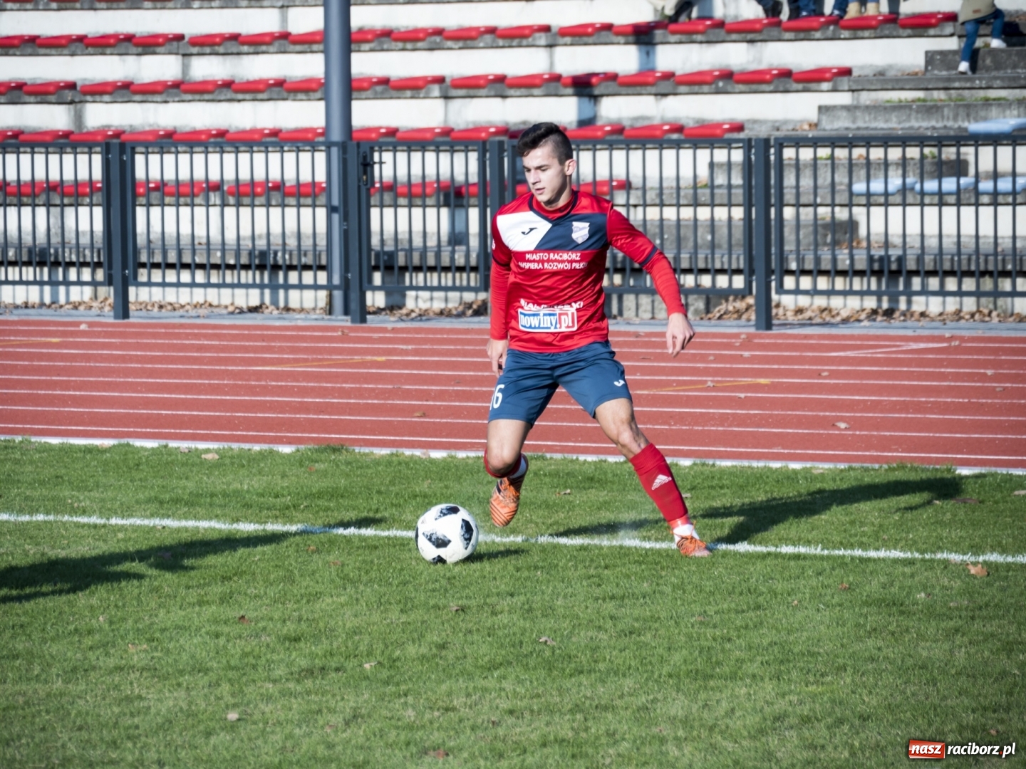 Zdjęcie w galerii na portalu naszraciborz.pl: Upragnione zwycięstwo raciborskiej Unii na zakończenie rundy jesiennej wiadomości z regionu