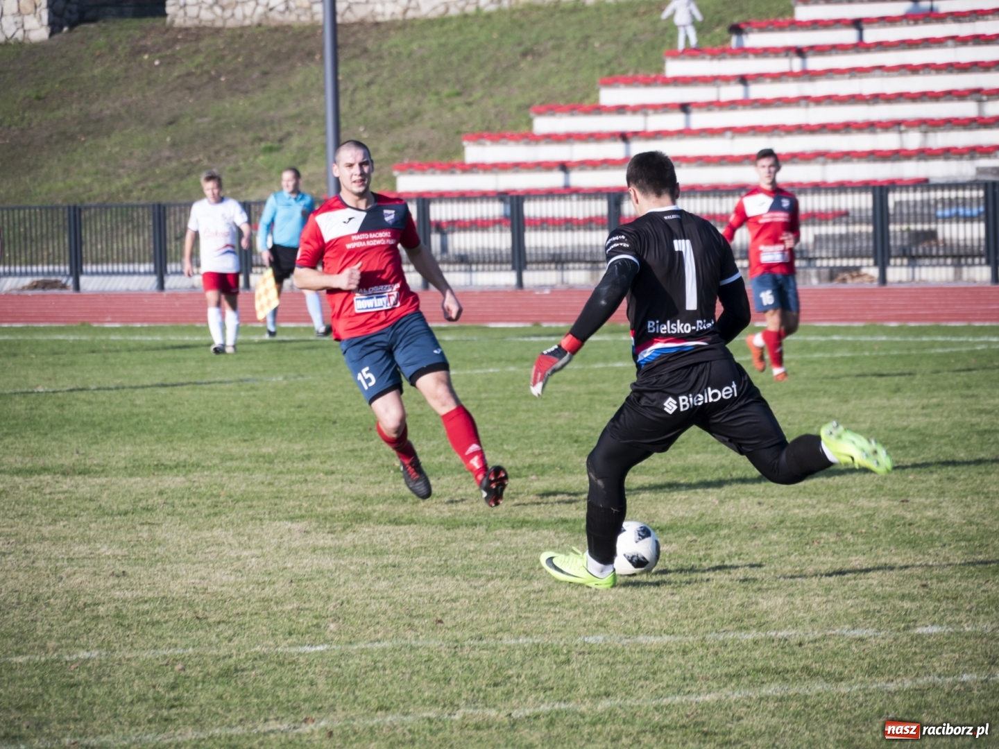 Zdjęcie w galerii na portalu naszraciborz.pl: Upragnione zwycięstwo raciborskiej Unii na zakończenie rundy jesiennej wiadomości z regionu