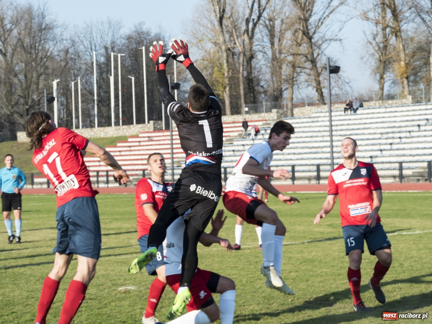 Zdjęcie w galerii na portalu naszraciborz.pl: Upragnione zwycięstwo raciborskiej Unii na zakończenie rundy jesiennej wiadomości z regionu