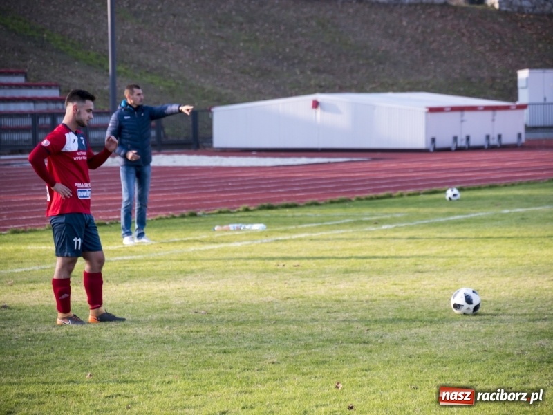 Zdjęcie w galerii na portalu naszraciborz.pl: Upragnione zwycięstwo raciborskiej Unii na zakończenie rundy jesiennej wiadomości z regionu