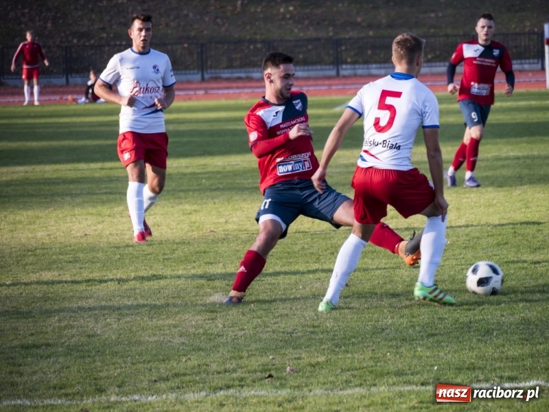 Zdjęcie w galerii na portalu naszraciborz.pl: Upragnione zwycięstwo raciborskiej Unii na zakończenie rundy jesiennej wiadomości z regionu