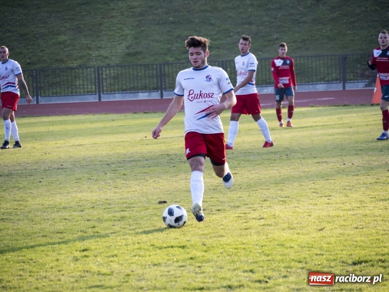 Zdjęcie w galerii na portalu naszraciborz.pl: Upragnione zwycięstwo raciborskiej Unii na zakończenie rundy jesiennej wiadomości z regionu
