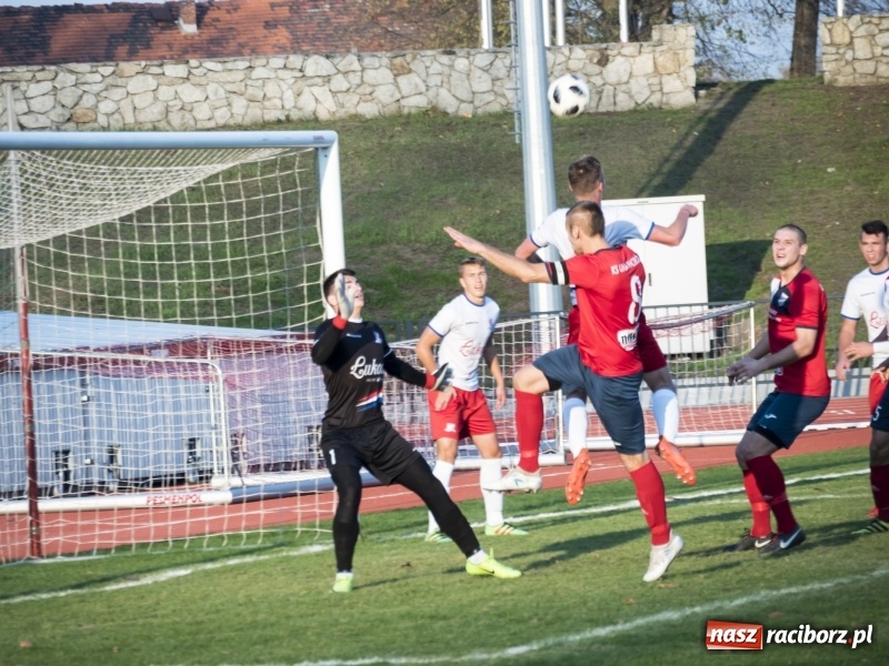 Zdjęcie w galerii na portalu naszraciborz.pl: Upragnione zwycięstwo raciborskiej Unii na zakończenie rundy jesiennej wiadomości z regionu