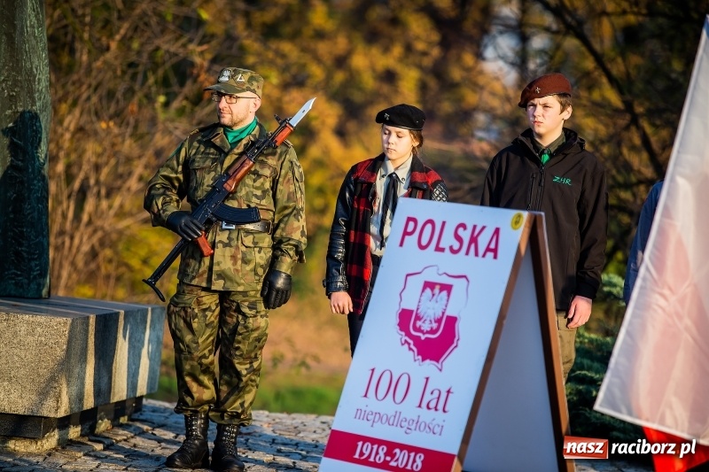 Zdjęcie w galerii na portalu naszraciborz.pl: 100 lat NIEPODLEGŁEJ. Raciborskie obchody narodowego święta FOTO i WIDEO  wiadomości z regionu