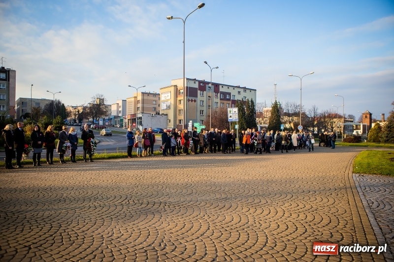 Zdjęcie w galerii na portalu naszraciborz.pl: 100 lat NIEPODLEGŁEJ. Raciborskie obchody narodowego święta FOTO i WIDEO  wiadomości z regionu