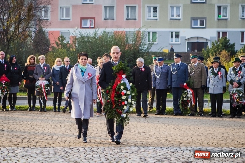 Zdjęcie w galerii na portalu naszraciborz.pl: 100 lat NIEPODLEGŁEJ. Raciborskie obchody narodowego święta FOTO i WIDEO  wiadomości z regionu
