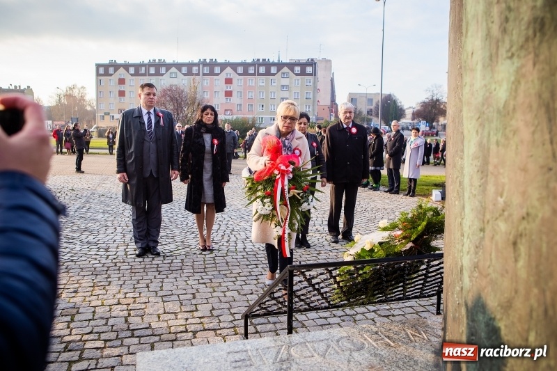 Zdjęcie w galerii na portalu naszraciborz.pl: 100 lat NIEPODLEGŁEJ. Raciborskie obchody narodowego święta FOTO i WIDEO  wiadomości z regionu