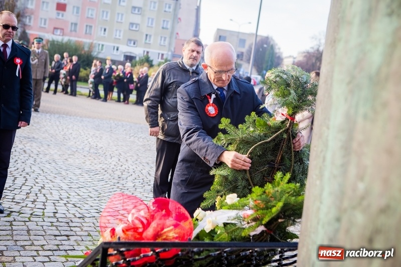 Zdjęcie w galerii na portalu naszraciborz.pl: 100 lat NIEPODLEGŁEJ. Raciborskie obchody narodowego święta FOTO i WIDEO  wiadomości z regionu