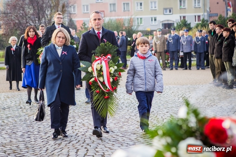 Zdjęcie w galerii na portalu naszraciborz.pl: 100 lat NIEPODLEGŁEJ. Raciborskie obchody narodowego święta FOTO i WIDEO  wiadomości z regionu