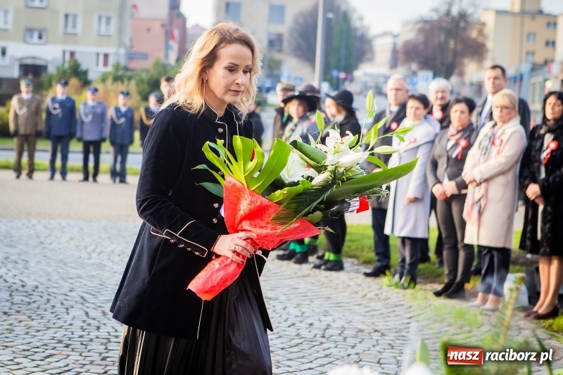 Zdjęcie w galerii na portalu naszraciborz.pl: 100 lat NIEPODLEGŁEJ. Raciborskie obchody narodowego święta FOTO i WIDEO  wiadomości z regionu