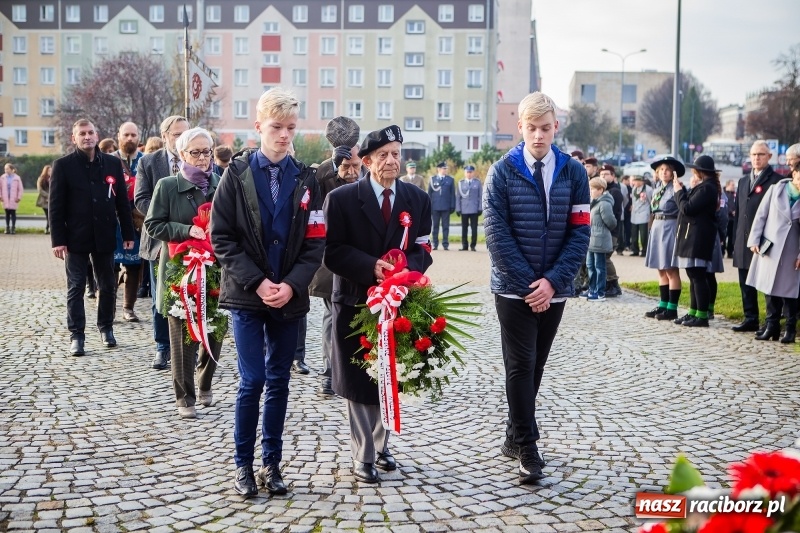 Zdjęcie w galerii na portalu naszraciborz.pl: 100 lat NIEPODLEGŁEJ. Raciborskie obchody narodowego święta FOTO i WIDEO  wiadomości z regionu