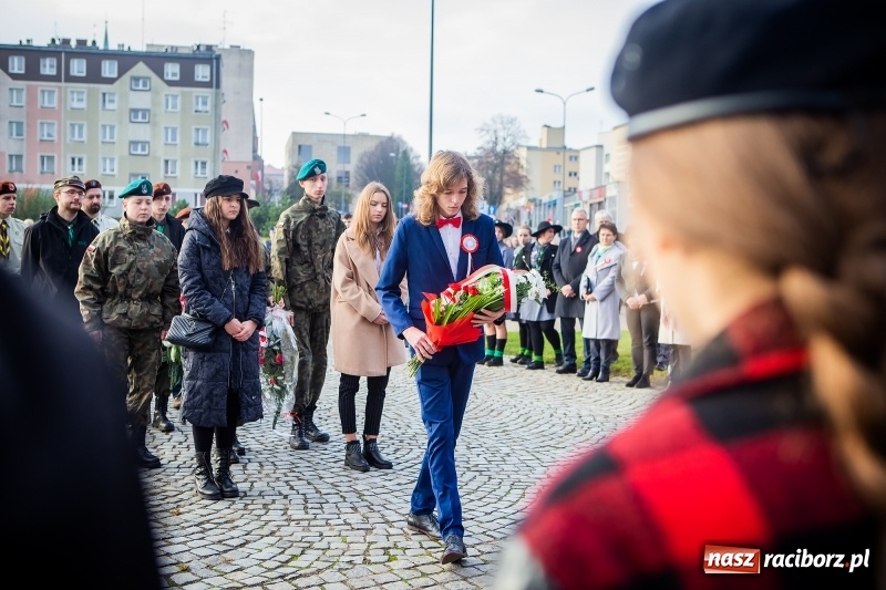 Zdjęcie w galerii na portalu naszraciborz.pl: 100 lat NIEPODLEGŁEJ. Raciborskie obchody narodowego święta FOTO i WIDEO  wiadomości z regionu