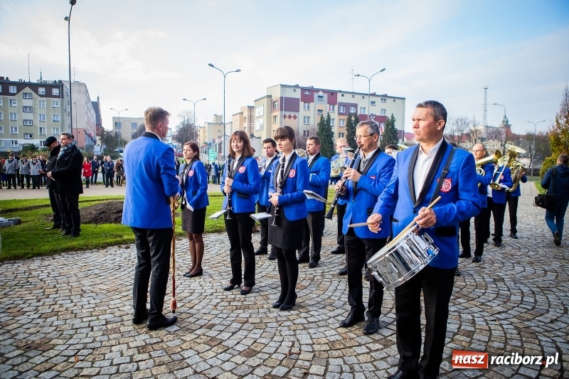 Zdjęcie w galerii na portalu naszraciborz.pl: 100 lat NIEPODLEGŁEJ. Raciborskie obchody narodowego święta FOTO i WIDEO  wiadomości z regionu
