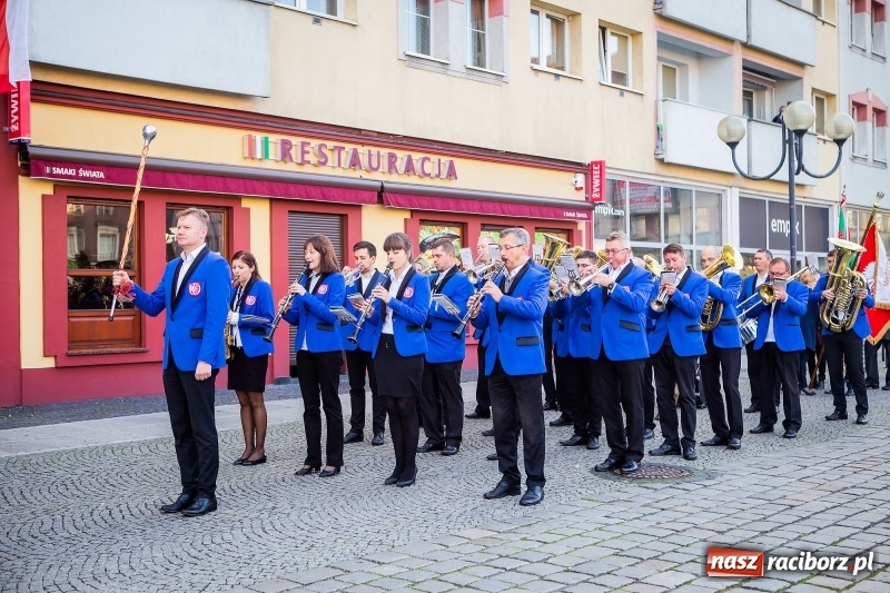 Zdjęcie w galerii na portalu naszraciborz.pl: 100 lat NIEPODLEGŁEJ. Raciborskie obchody narodowego święta FOTO i WIDEO  wiadomości z regionu