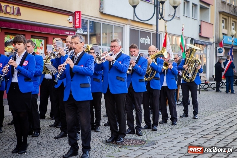 Zdjęcie w galerii na portalu naszraciborz.pl: 100 lat NIEPODLEGŁEJ. Raciborskie obchody narodowego święta FOTO i WIDEO  wiadomości z regionu