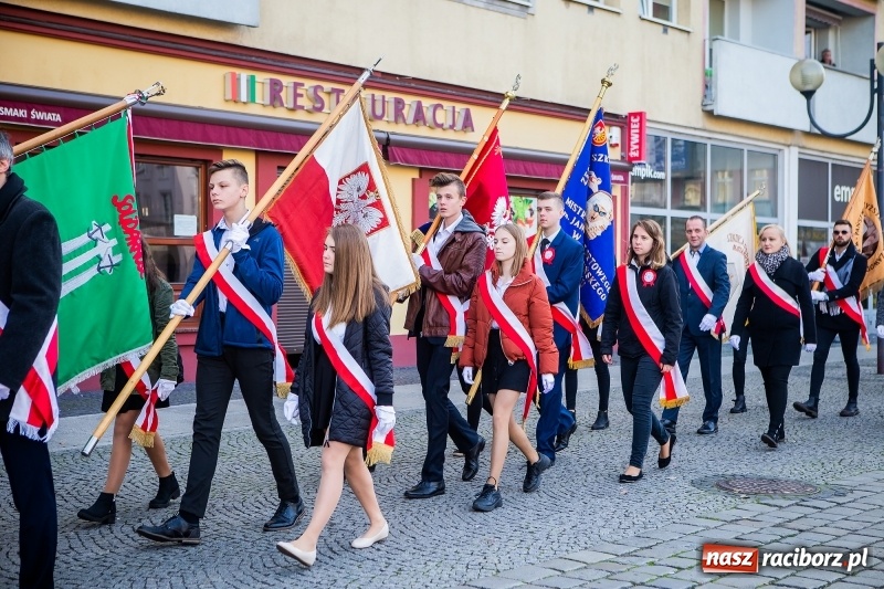 Zdjęcie w galerii na portalu naszraciborz.pl: 100 lat NIEPODLEGŁEJ. Raciborskie obchody narodowego święta FOTO i WIDEO  wiadomości z regionu