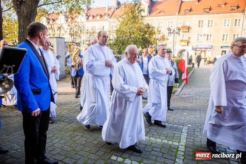 Zdjęcie w galerii na portalu naszraciborz.pl: 100 lat NIEPODLEGŁEJ. Raciborskie obchody narodowego święta FOTO i WIDEO  wiadomości z regionu