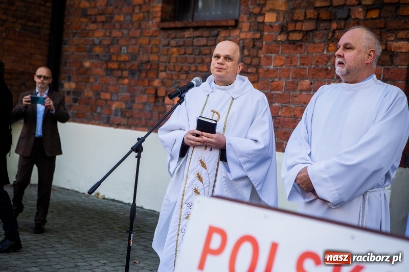 Zdjęcie w galerii na portalu naszraciborz.pl: 100 lat NIEPODLEGŁEJ. Raciborskie obchody narodowego święta FOTO i WIDEO  wiadomości z regionu