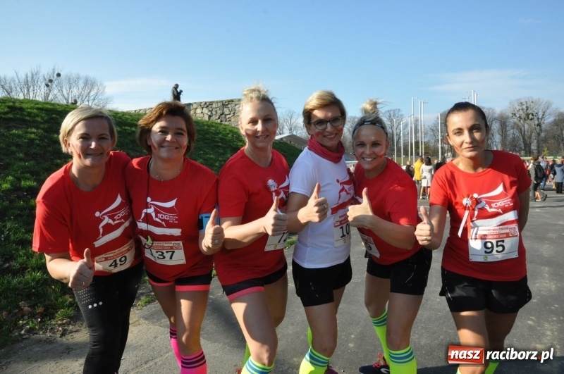 Zdjęcie w galerii na portalu naszraciborz.pl: Od Bałtyku do Tatr. Narodowy Bieg Stulecia w Raciborzu FOTO i WIDEO wiadomości z regionu