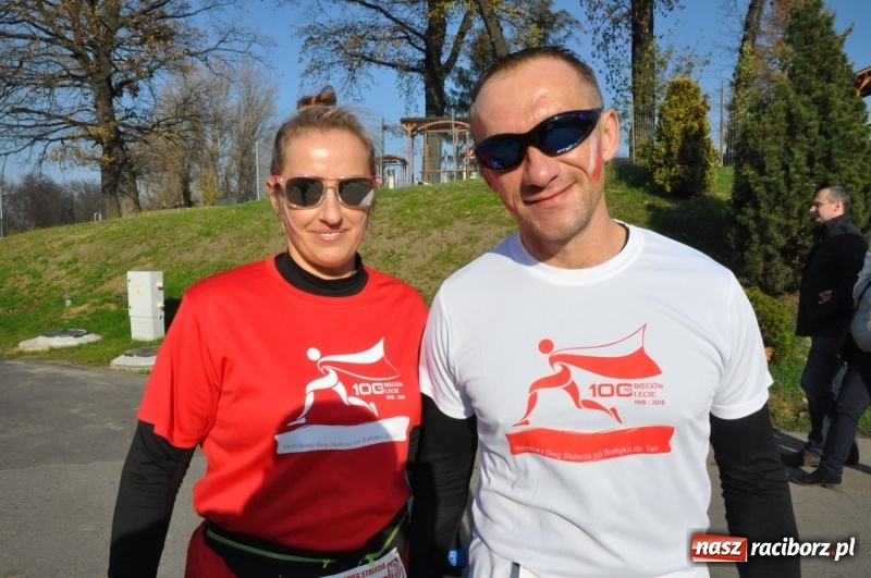 Zdjęcie w galerii na portalu naszraciborz.pl: Od Bałtyku do Tatr. Narodowy Bieg Stulecia w Raciborzu FOTO i WIDEO wiadomości z regionu