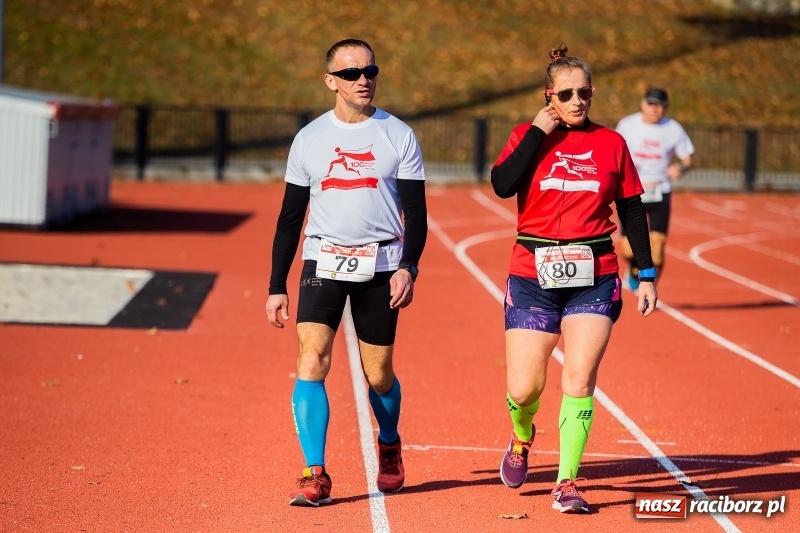 Zdjęcie w galerii na portalu naszraciborz.pl: Od Bałtyku do Tatr. Narodowy Bieg Stulecia w Raciborzu FOTO i WIDEO wiadomości z regionu