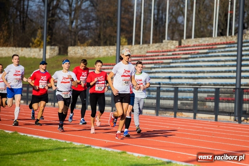 Zdjęcie w galerii na portalu naszraciborz.pl: Od Bałtyku do Tatr. Narodowy Bieg Stulecia w Raciborzu FOTO i WIDEO wiadomości z regionu