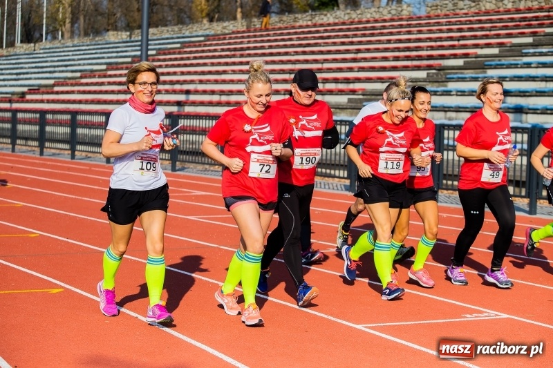 Zdjęcie w galerii na portalu naszraciborz.pl: Od Bałtyku do Tatr. Narodowy Bieg Stulecia w Raciborzu FOTO i WIDEO wiadomości z regionu