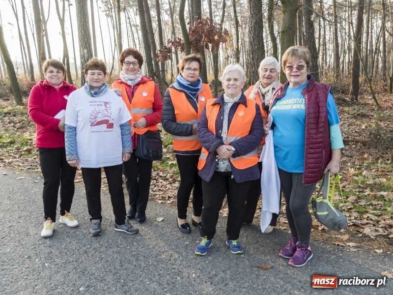 Zdjęcie w galerii na portalu naszraciborz.pl: W Kuźni Raciborskiej biegano dla Niepodległej  wiadomości z regionu