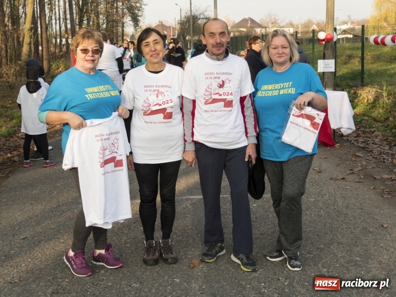 Zdjęcie w galerii na portalu naszraciborz.pl: W Kuźni Raciborskiej biegano dla Niepodległej  wiadomości z regionu