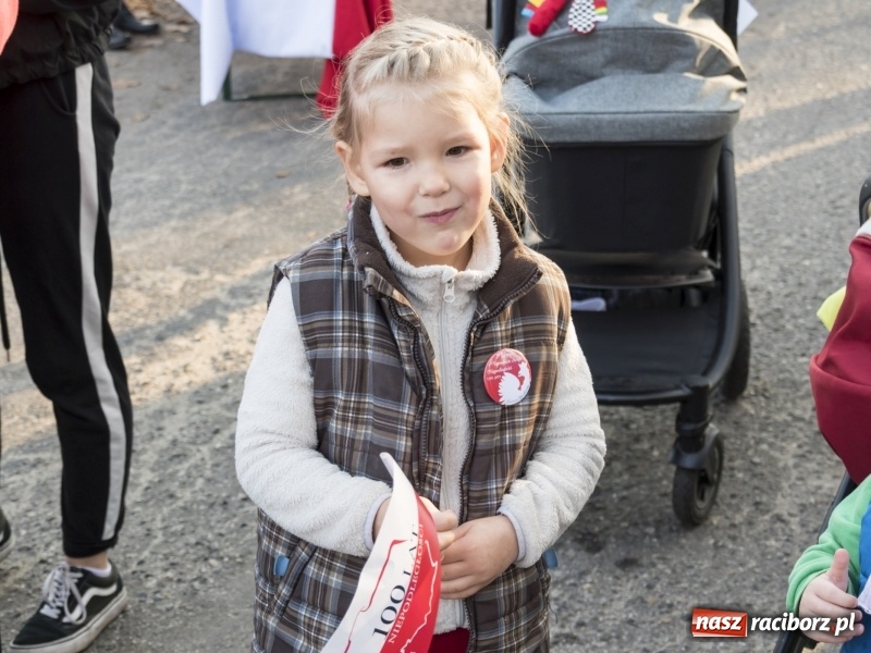 Zdjęcie w galerii na portalu naszraciborz.pl: W Kuźni Raciborskiej biegano dla Niepodległej  wiadomości z regionu