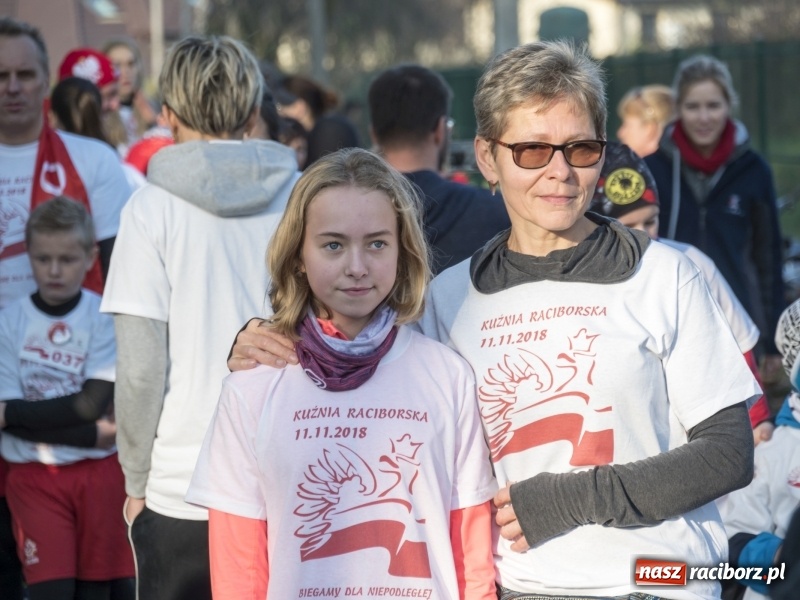 Zdjęcie w galerii na portalu naszraciborz.pl: W Kuźni Raciborskiej biegano dla Niepodległej  wiadomości z regionu