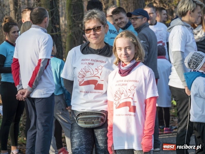 Zdjęcie w galerii na portalu naszraciborz.pl: W Kuźni Raciborskiej biegano dla Niepodległej  wiadomości z regionu