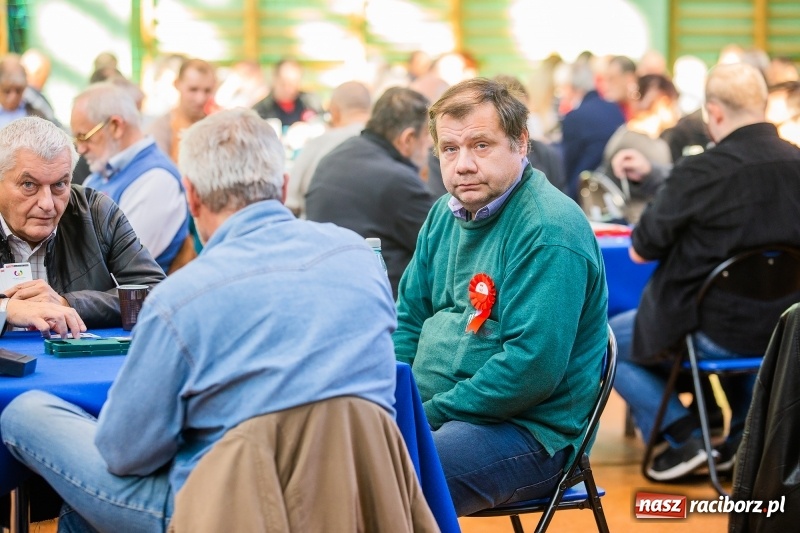 Zdjęcie w galerii na portalu naszraciborz.pl: Brydżyści walczą o Podkowę Kasztanki Marszałka wiadomości z regionu
