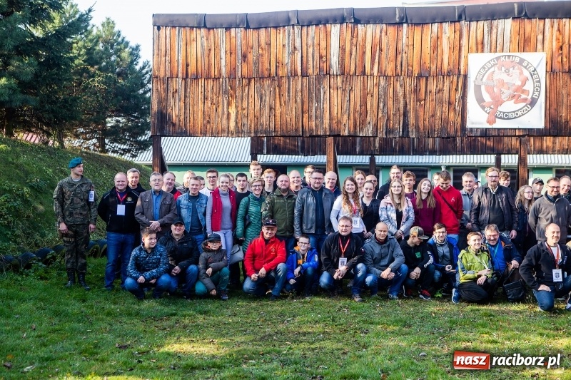 Zdjęcie w galerii na portalu naszraciborz.pl: 11 Strzałów na 11 Listopada. Patriotyczny turniej strzelecki w Raciborzu wiadomości z regionu